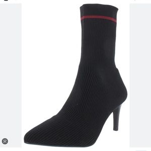 ‼️SOLD‼️Vince Camuto Roreeta Knit Pump Bootie Black Women’s size 8.5 NIB